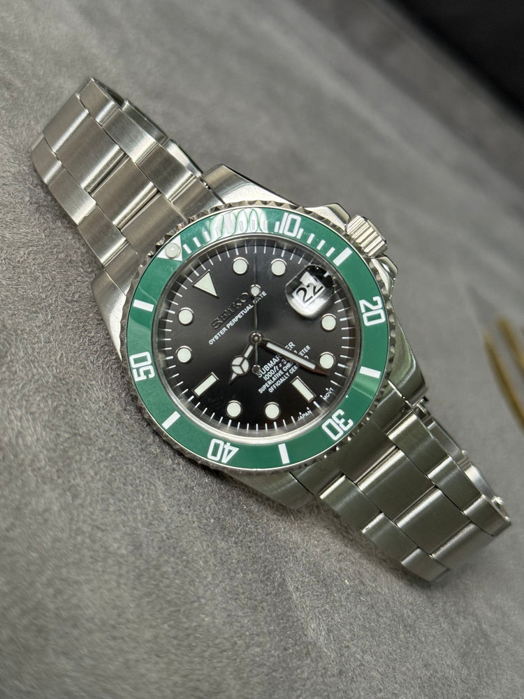 Custom Seiko Starbucks automatic watch, 41mm