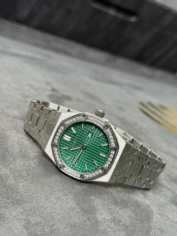 Custom Seiko Crest automatic watch, Green dial