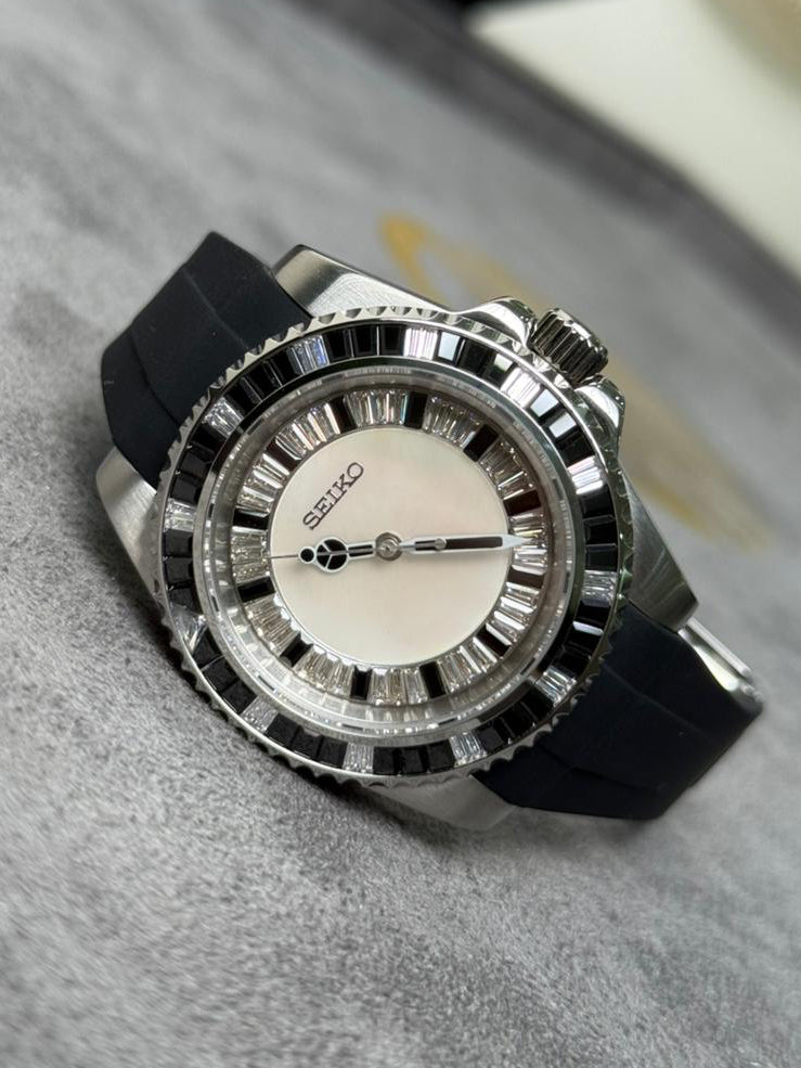 Custom Seiko AUREX automatic watch, 40mm