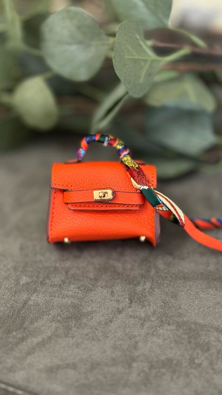 WD Orange keychain bag model 3