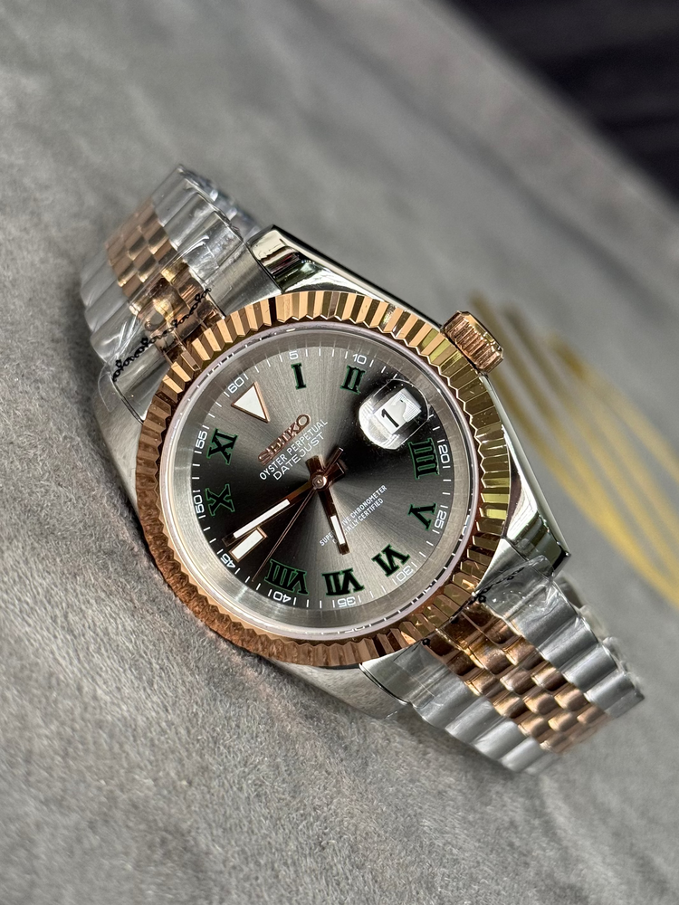 Custom Seiko green and white Two Tone automatic watch, 39mm
