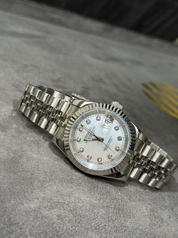 Custom Seiko Snow Pearl automatic watch, 39mm