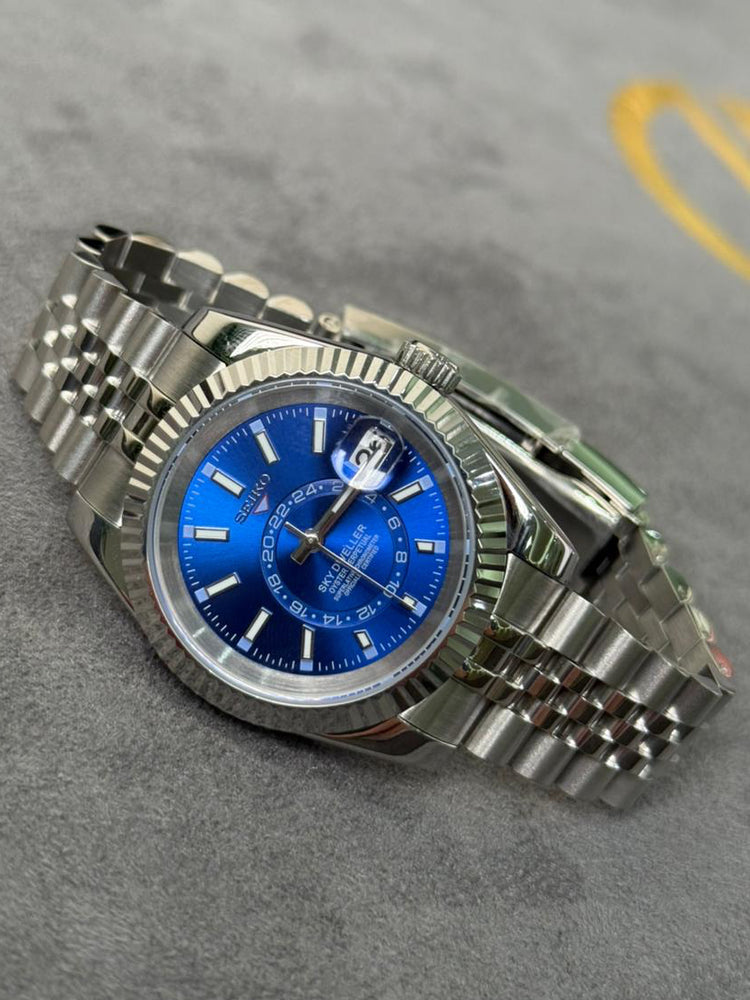 Custom Seiko Sky Lunar automatic watch, Blue dial, 40mm